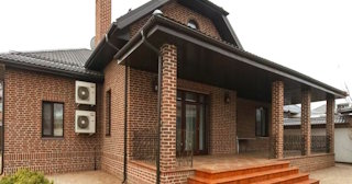 Строительство домов из кирпича с мансардой в Нововоронеже | от 3606 рублей